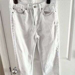 5/$25 Women's White Levi Jeans 32/34- Distressed with small pink spot- see pics